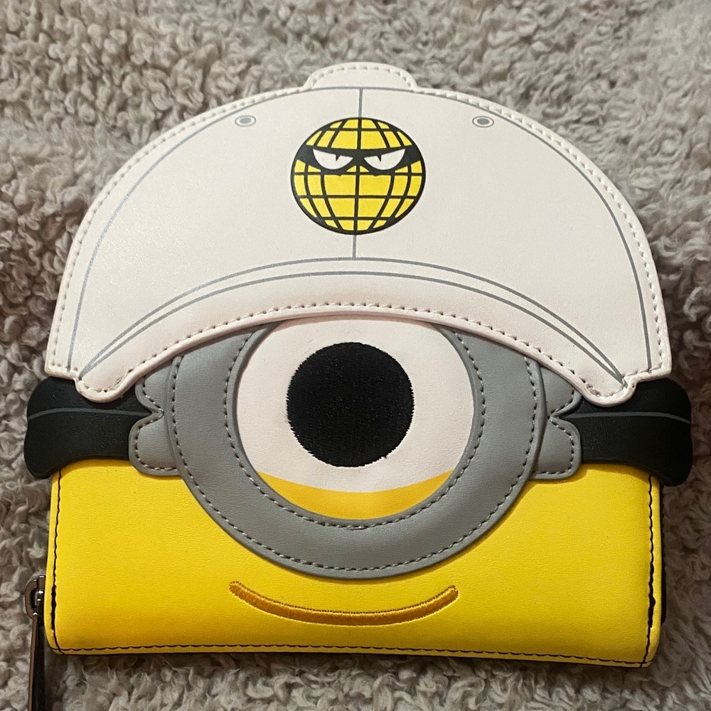 Loungefly Minions Villains Con wallet Universal exclusive